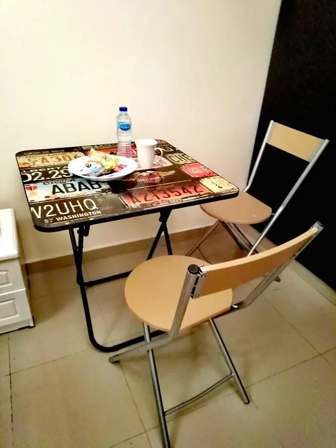 Bed & Breakfast Good Luck Homes Shared Apartments Dubai Emirati Arabi Uniti