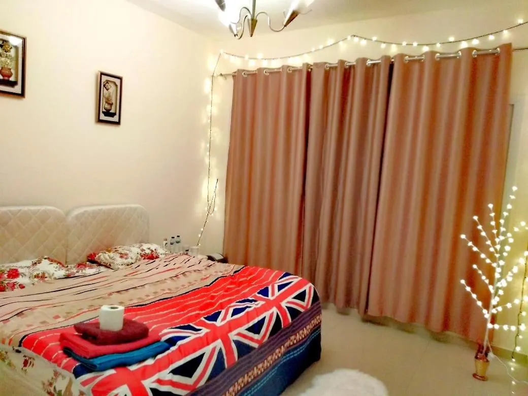 Bed & Breakfast Good Luck Homes Shared Apartments Dubai United Arab Emirates