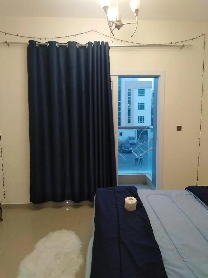 Bed & Breakfast Good Luck Homes Shared Apartments Dubai United Arab Emirates